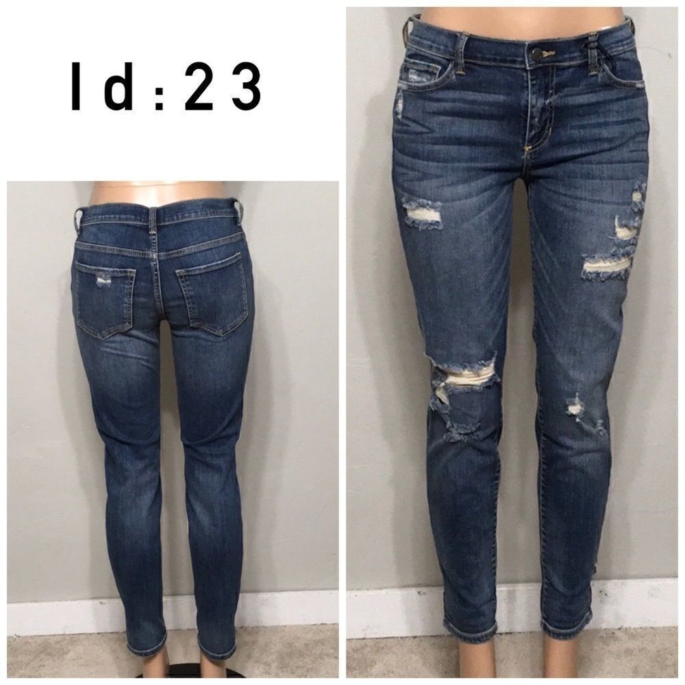 I d : 2 3  distressed stretch jeans. NWT